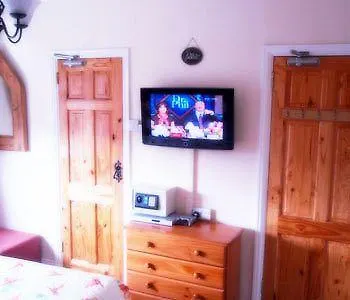 Flyover Bed And Breakfast Dublin