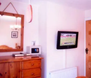 Flyover Bed And Breakfast Dublin