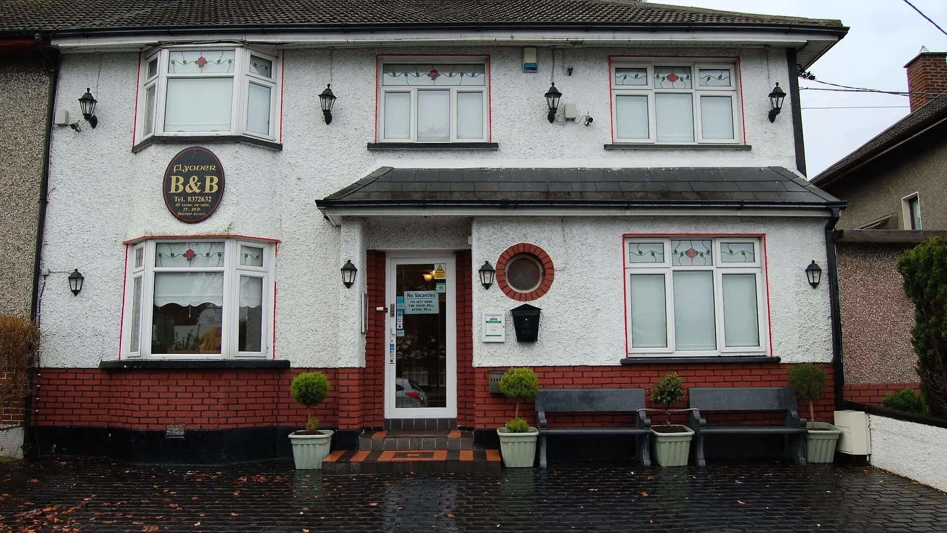 Hotel Flyover Bed And Breakfast Dublin